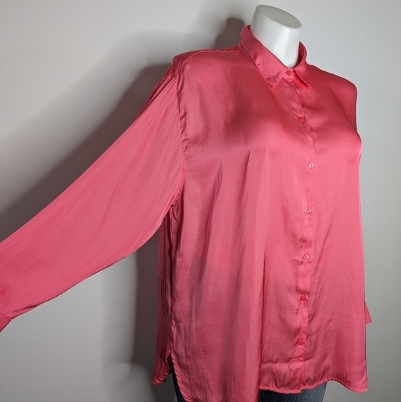 ✨3/$15 NWT Old Navy pink satin collared button up XL - Picture 3 of 8